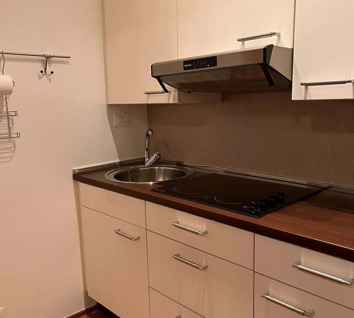I Due Orologi Apartment Peschiera del Garda Italy